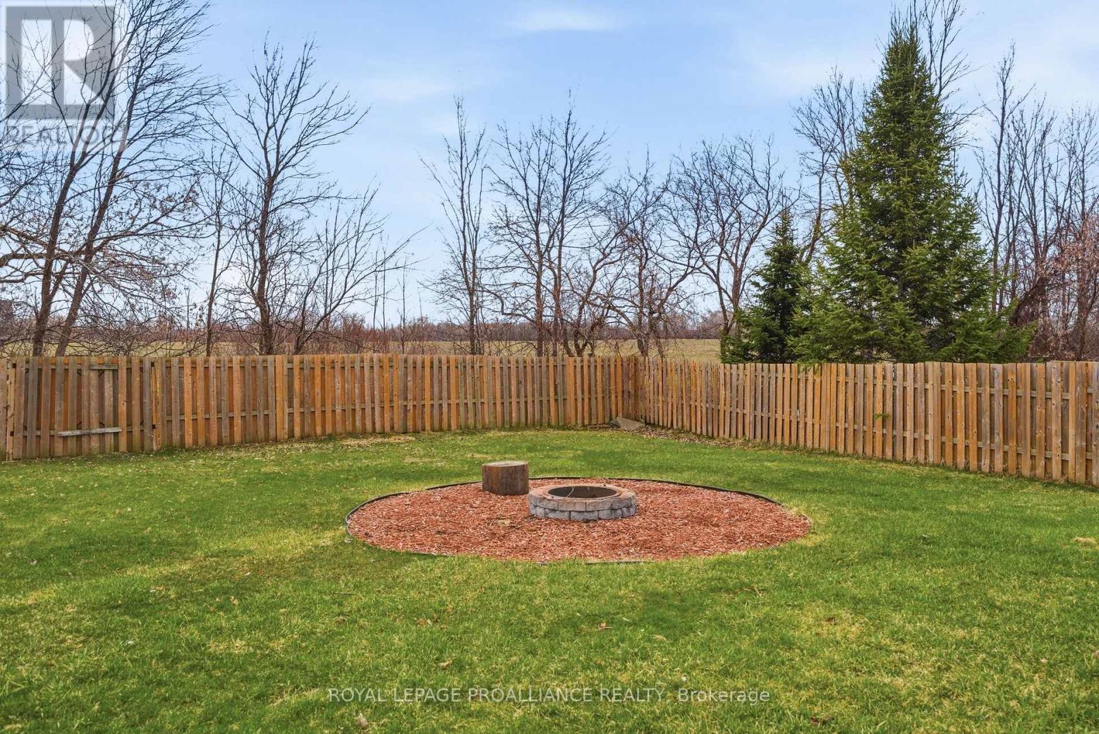 514 Lester Road, Quinte West, Ontario  K8V 5P8 - Photo 33 - X12992192