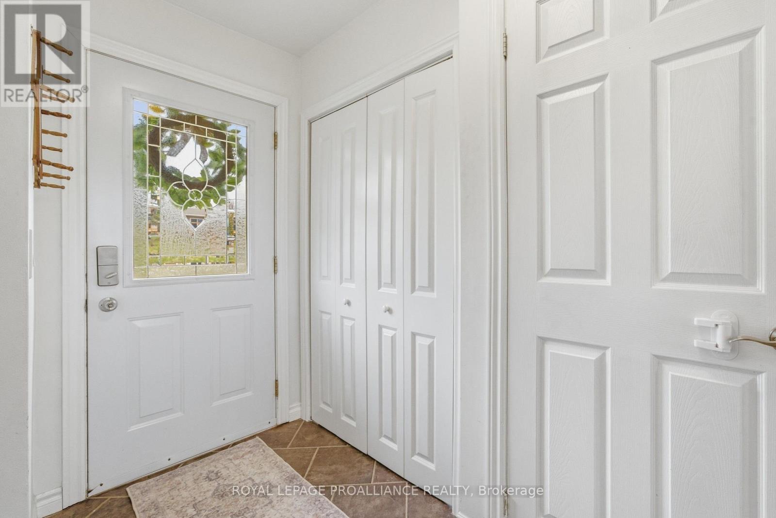 514 Lester Road, Quinte West, Ontario  K8V 5P8 - Photo 5 - X12992192