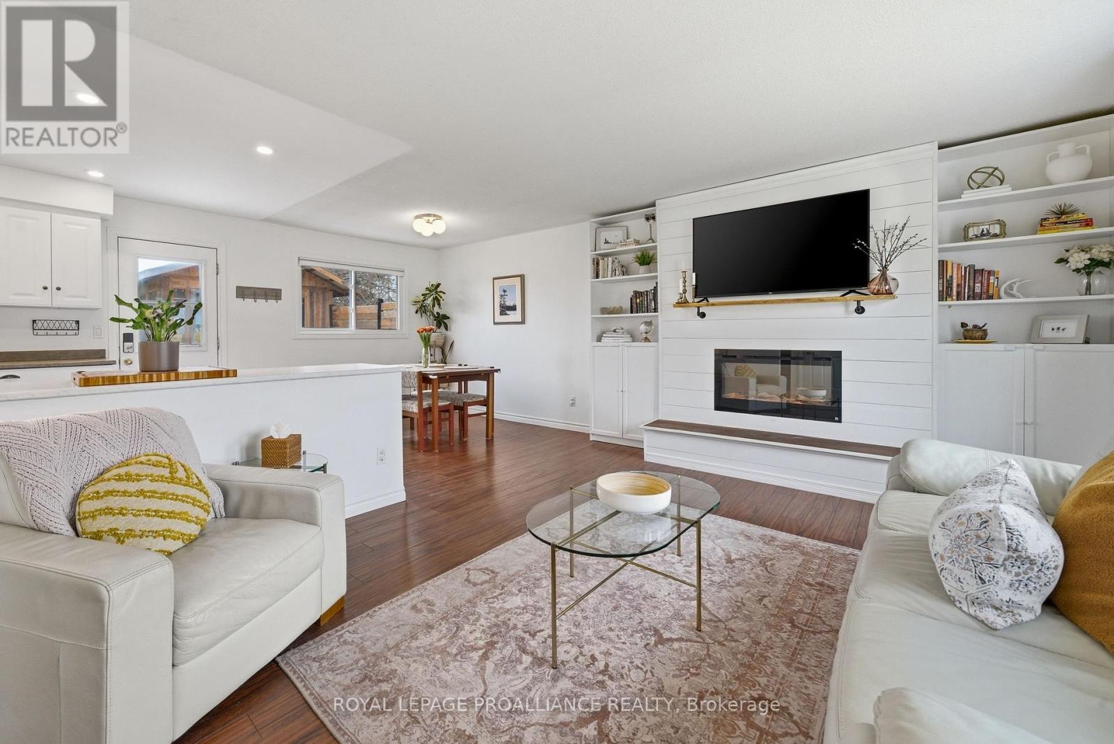 514 Lester Road, Quinte West, Ontario  K8V 5P8 - Photo 6 - X12992192