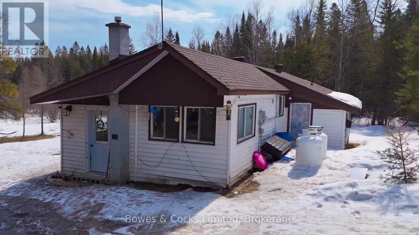 1046 Detlor Road, Bancroft, Ontario  K0L 2L0 - Photo 3 - X12992324