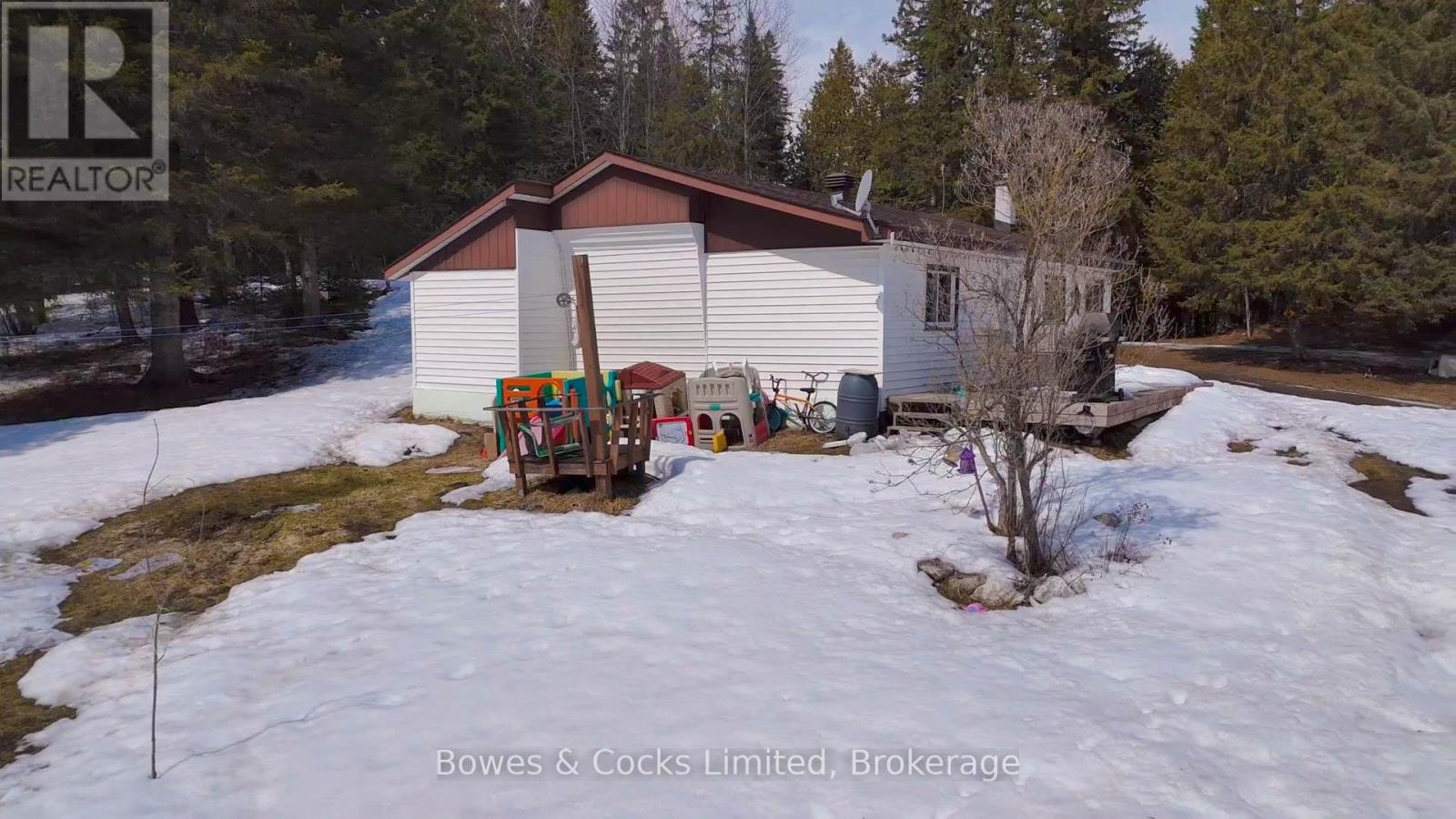 1046 Detlor Road, Bancroft, Ontario  K0L 2L0 - Photo 4 - X12992324