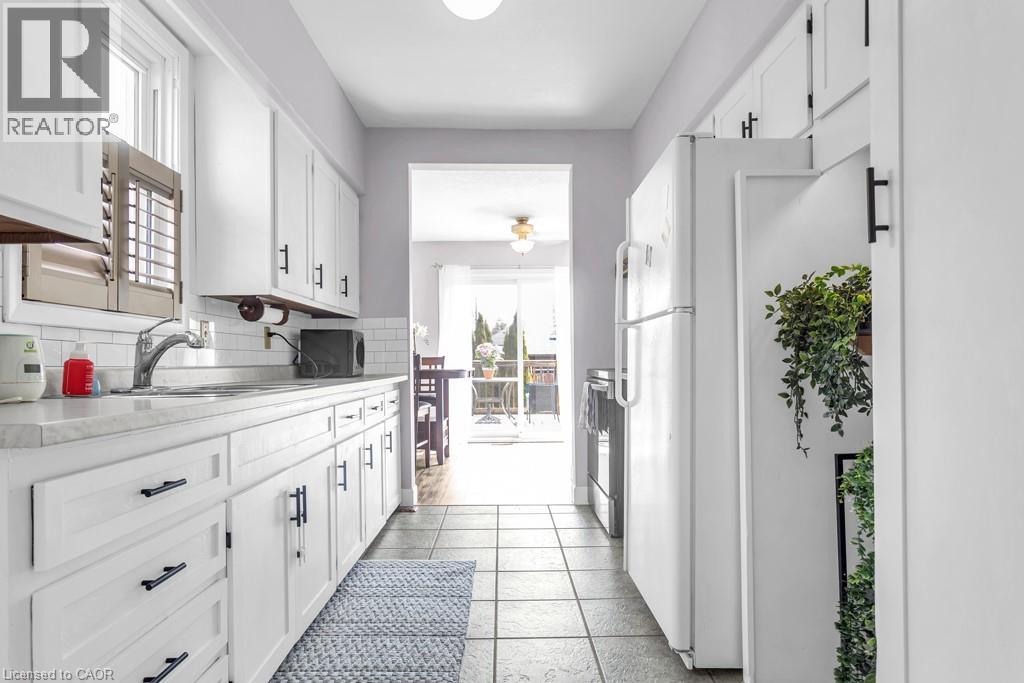 52 Bishop Street, Brantford, Ontario  N3S 1M2 - Photo 15 - 40816949