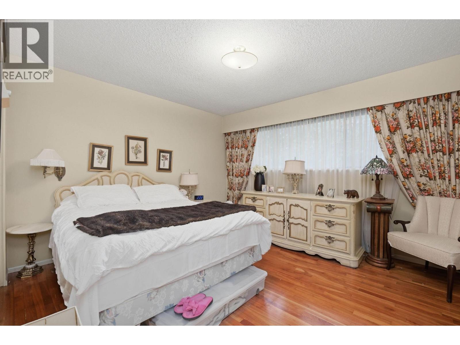 8285 Burnlake Drive, Burnaby, British Columbia  V5A 3L1 - Photo 12 - R3110397