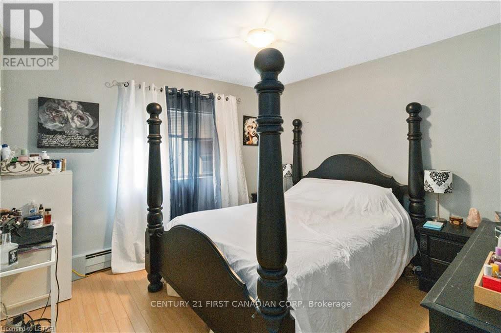 201 - 1174 Hamilton Road E, London East, Ontario  N5W 1A9 - Photo 8 - X12992090