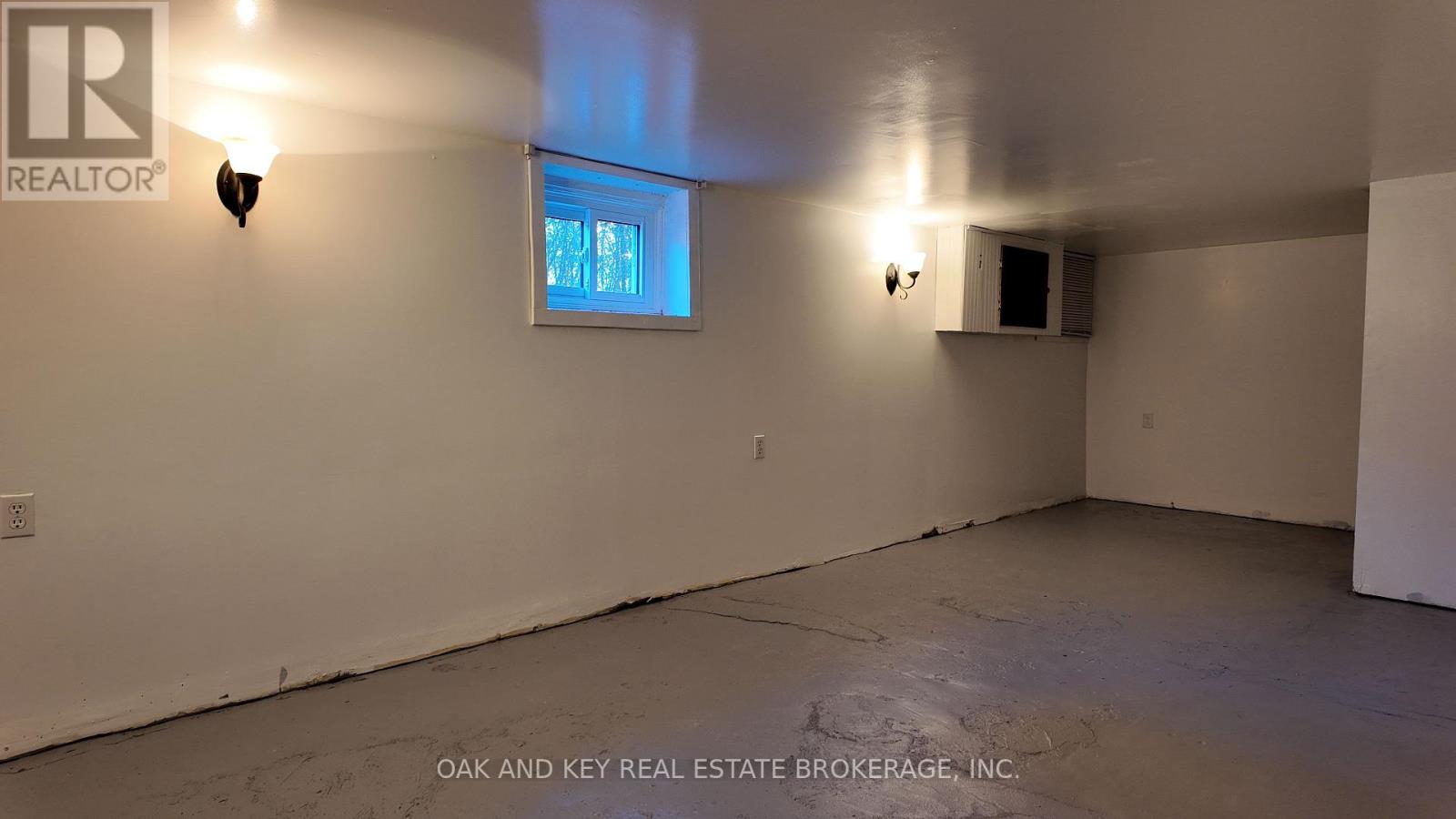 32 Tennyson Street, London East, Ontario  N5Z 2K7 - Photo 10 - X12992092