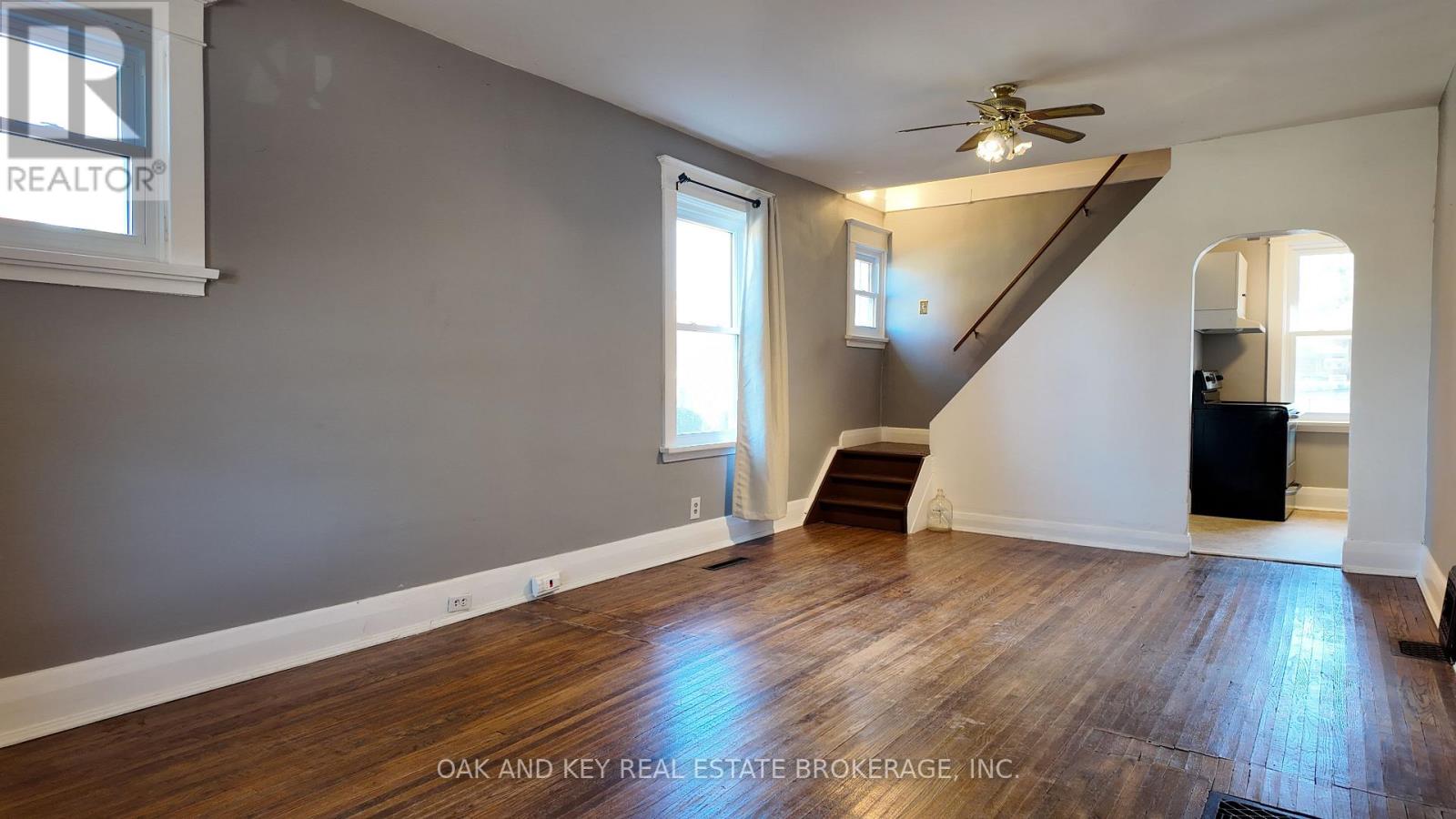 32 Tennyson Street, London East, Ontario  N5Z 2K7 - Photo 6 - X12992092