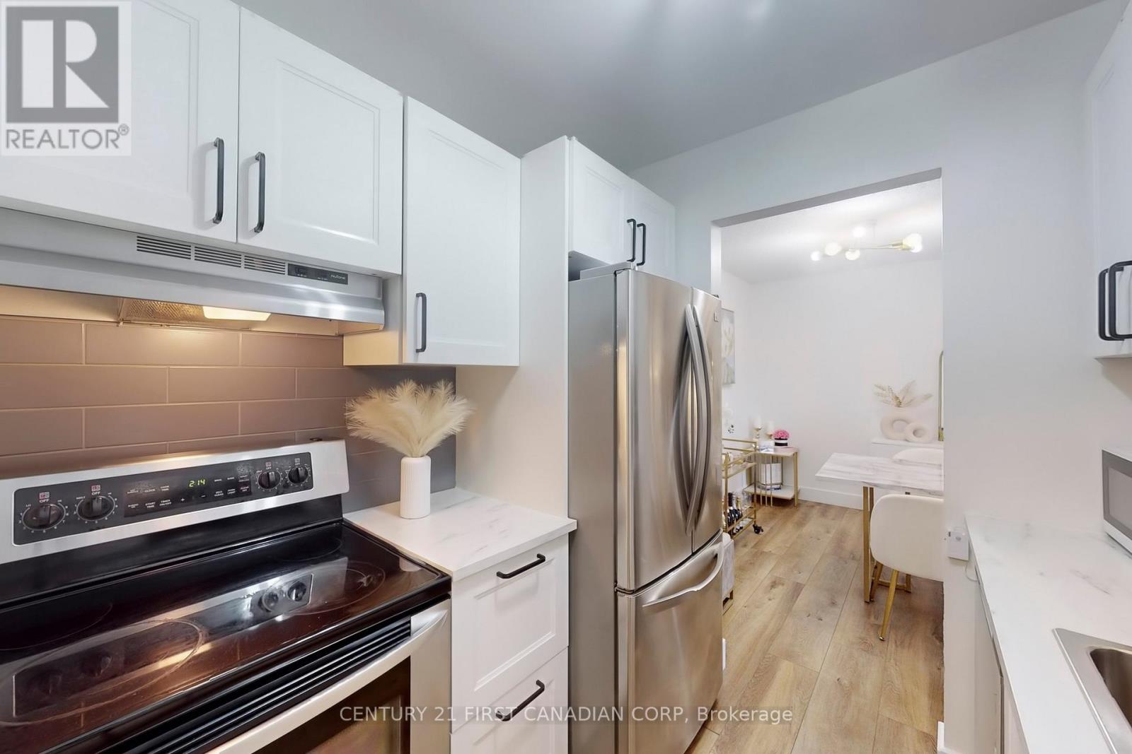 319 - 735 Deveron Crescent, London South, Ontario  N5Z 4X8 - Photo 16 - X12992094