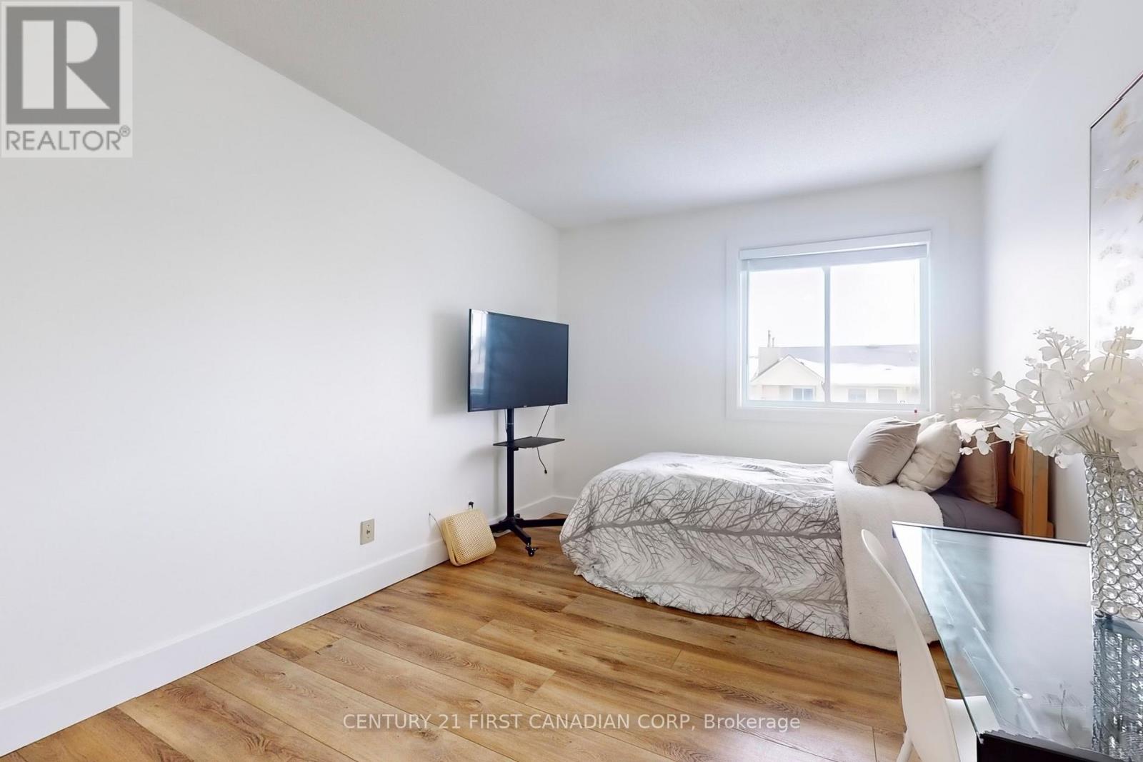 319 - 735 Deveron Crescent, London South, Ontario  N5Z 4X8 - Photo 30 - X12992094