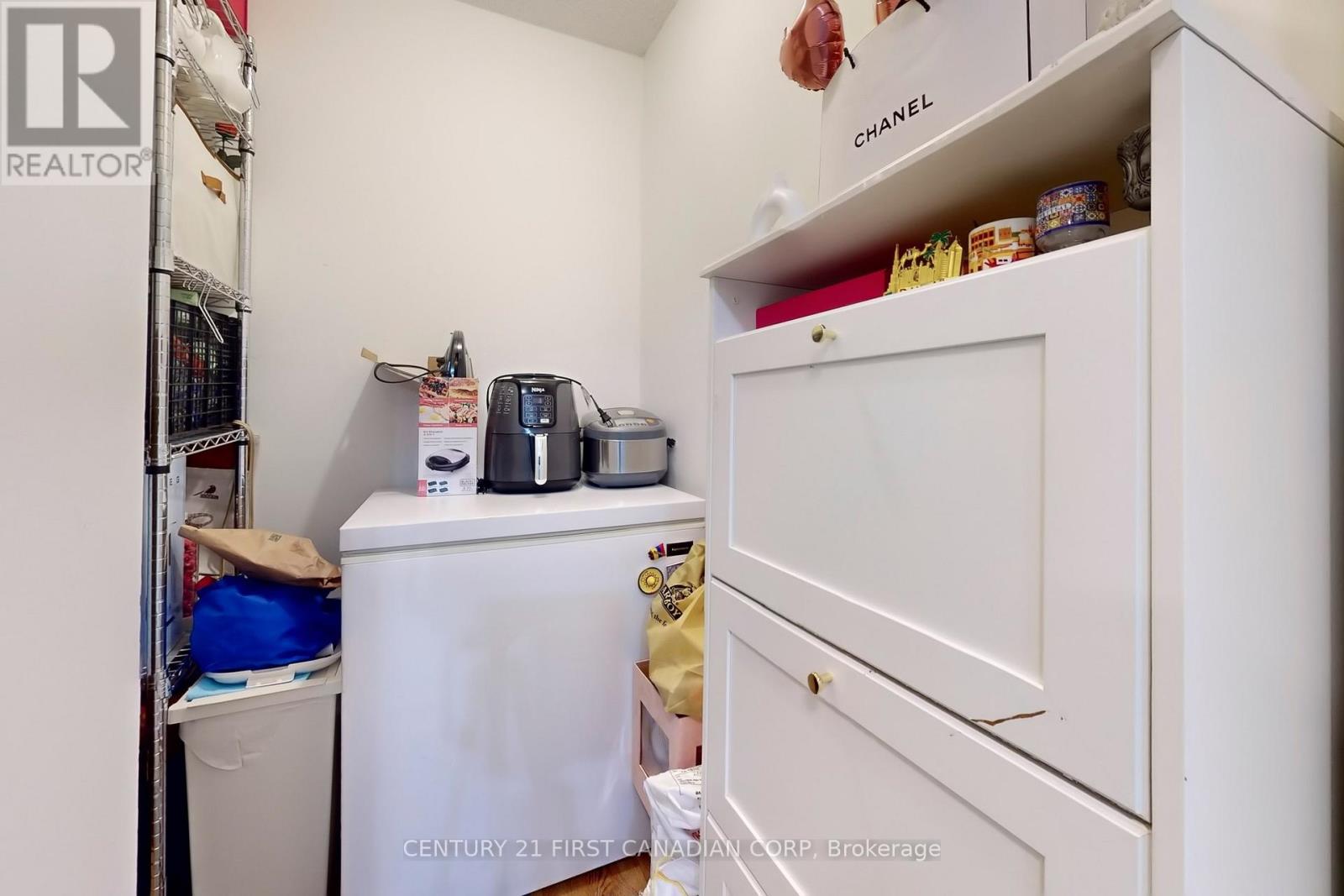 319 - 735 Deveron Crescent, London South, Ontario  N5Z 4X8 - Photo 36 - X12992094