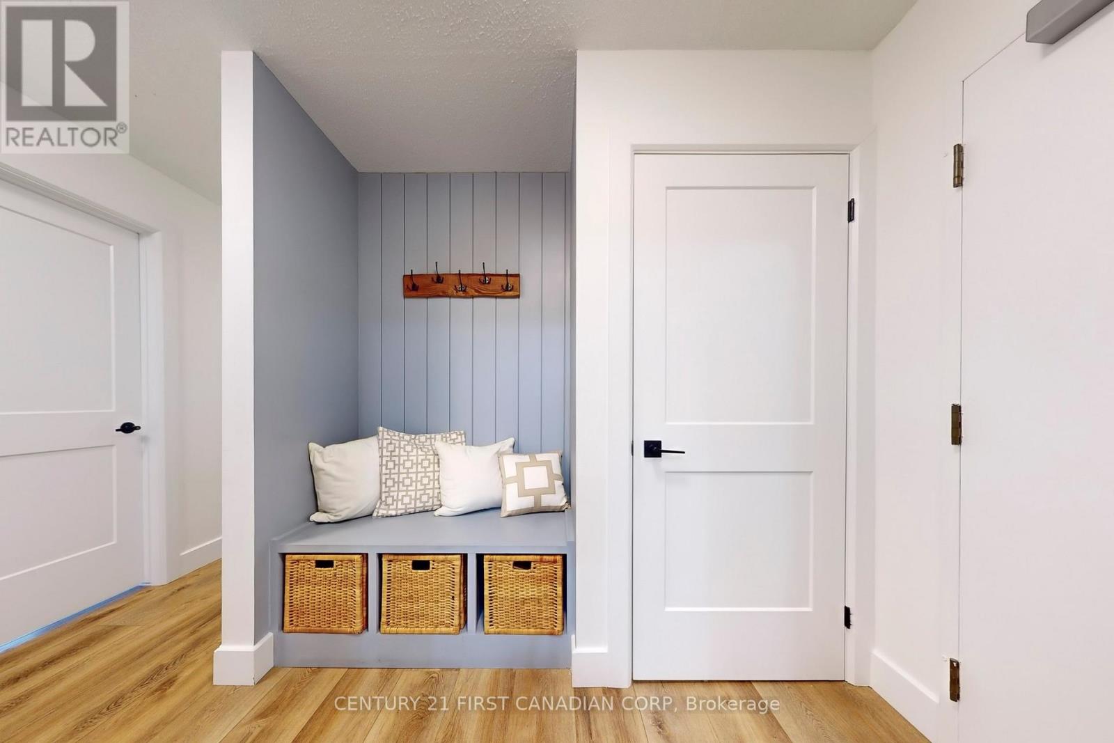 319 - 735 Deveron Crescent, London South, Ontario  N5Z 4X8 - Photo 37 - X12992094