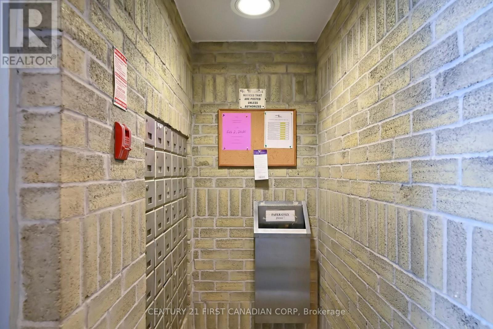 319 - 735 Deveron Crescent, London South, Ontario  N5Z 4X8 - Photo 6 - X12992094