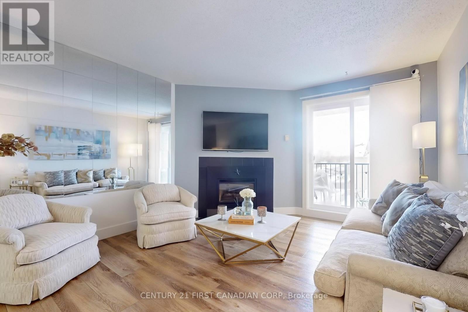 319 - 735 Deveron Crescent, London South, Ontario  N5Z 4X8 - Photo 7 - X12992094