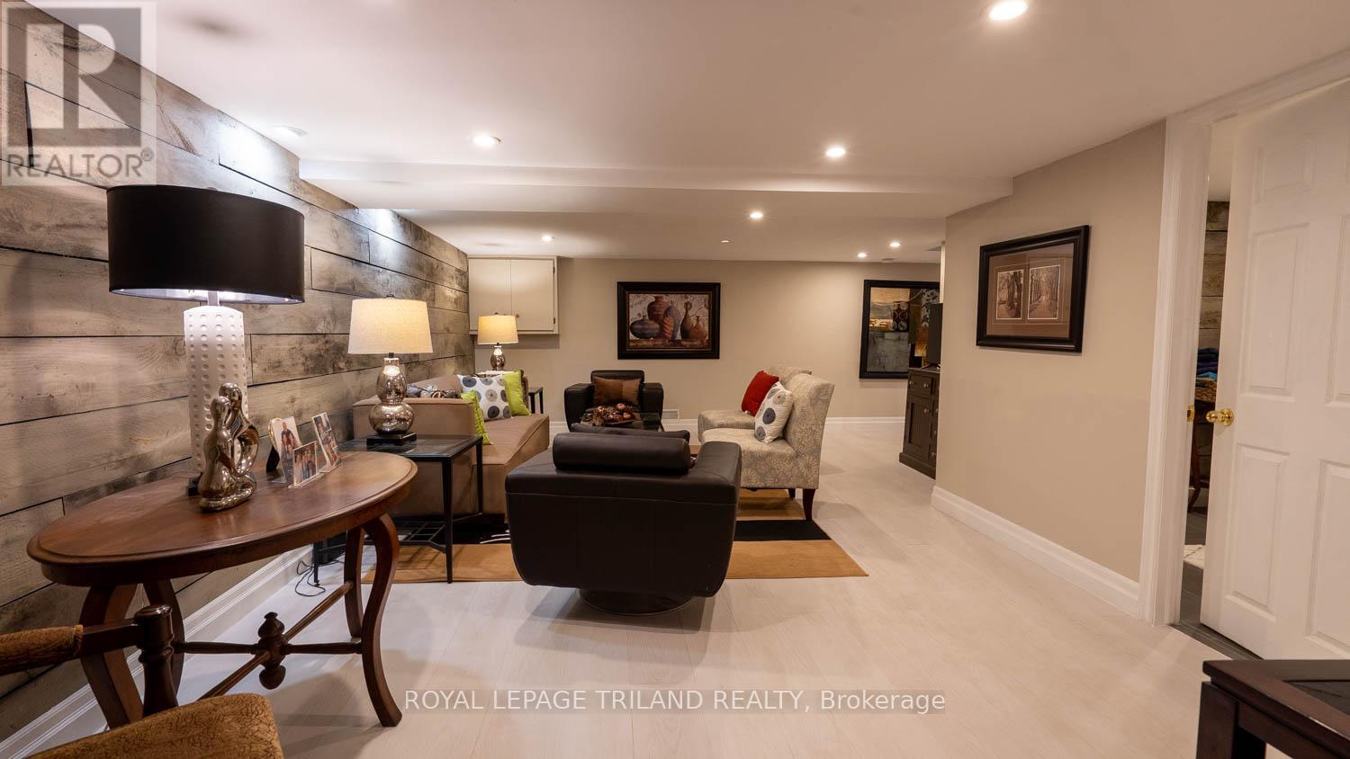 458 Boler Road, London South, Ontario N6K 2K7 - Photo 29 - X12992150