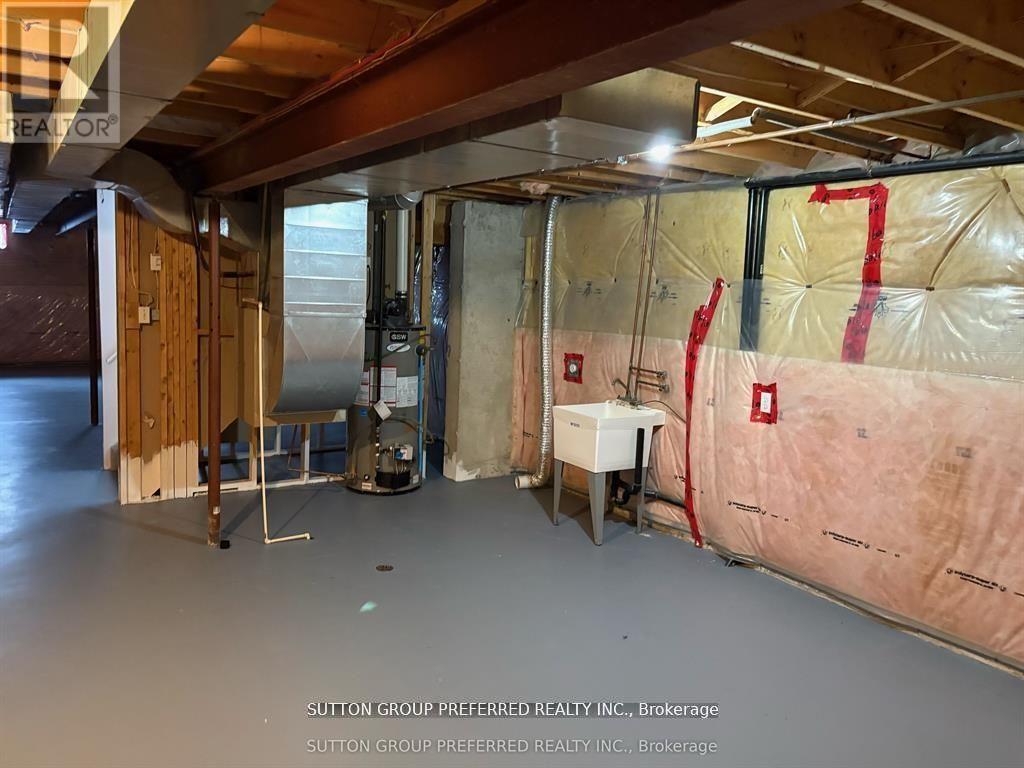 331 Simpson Crescent, London East, Ontario  N5V 5E1 - Photo 6 - X12992334