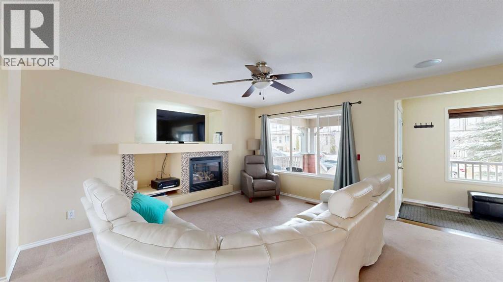 95 Covepark Place Ne, Calgary, Alberta  T3K 5Z9 - Photo 4 - A2295517