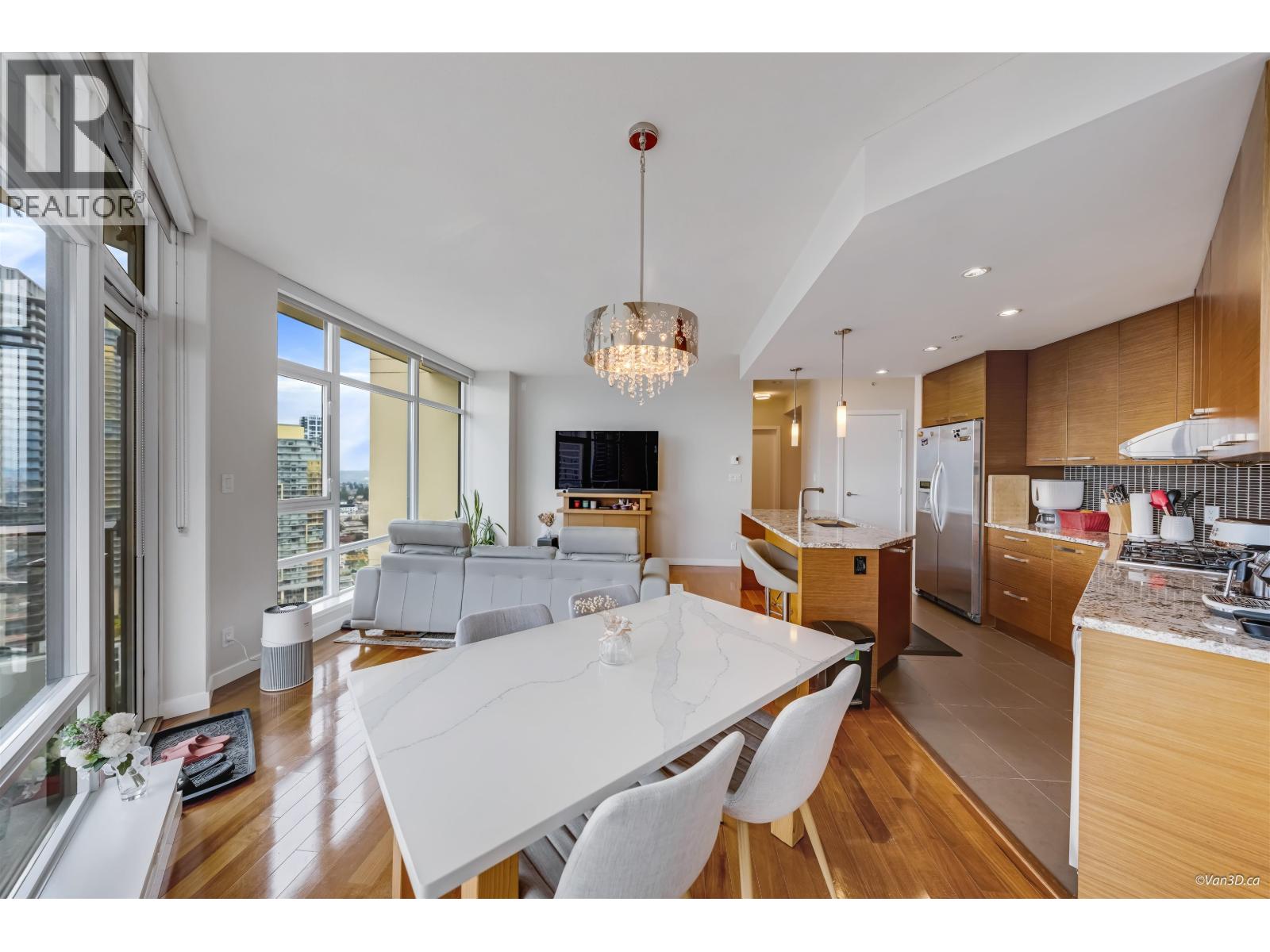 2405 6188 Wilson Avenue, Burnaby, British Columbia  V5H 0A5 - Photo 11 - R3110236