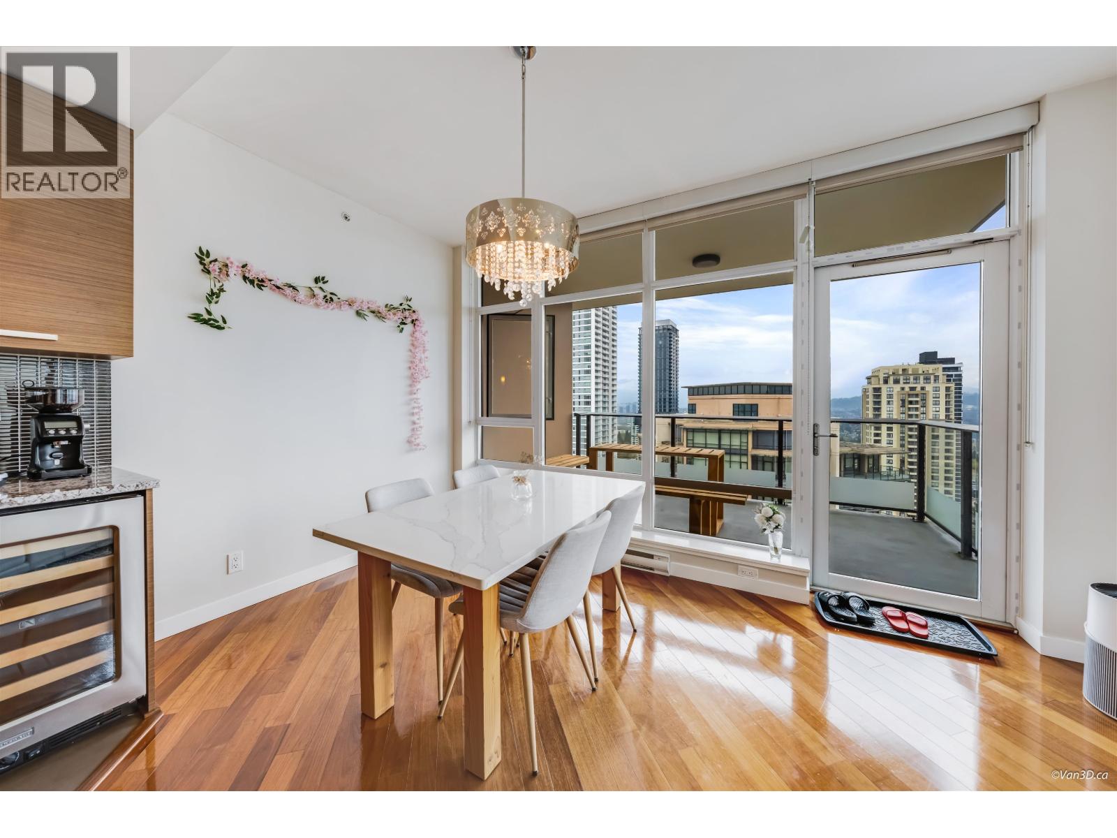 2405 6188 Wilson Avenue, Burnaby, British Columbia  V5H 0A5 - Photo 8 - R3110236