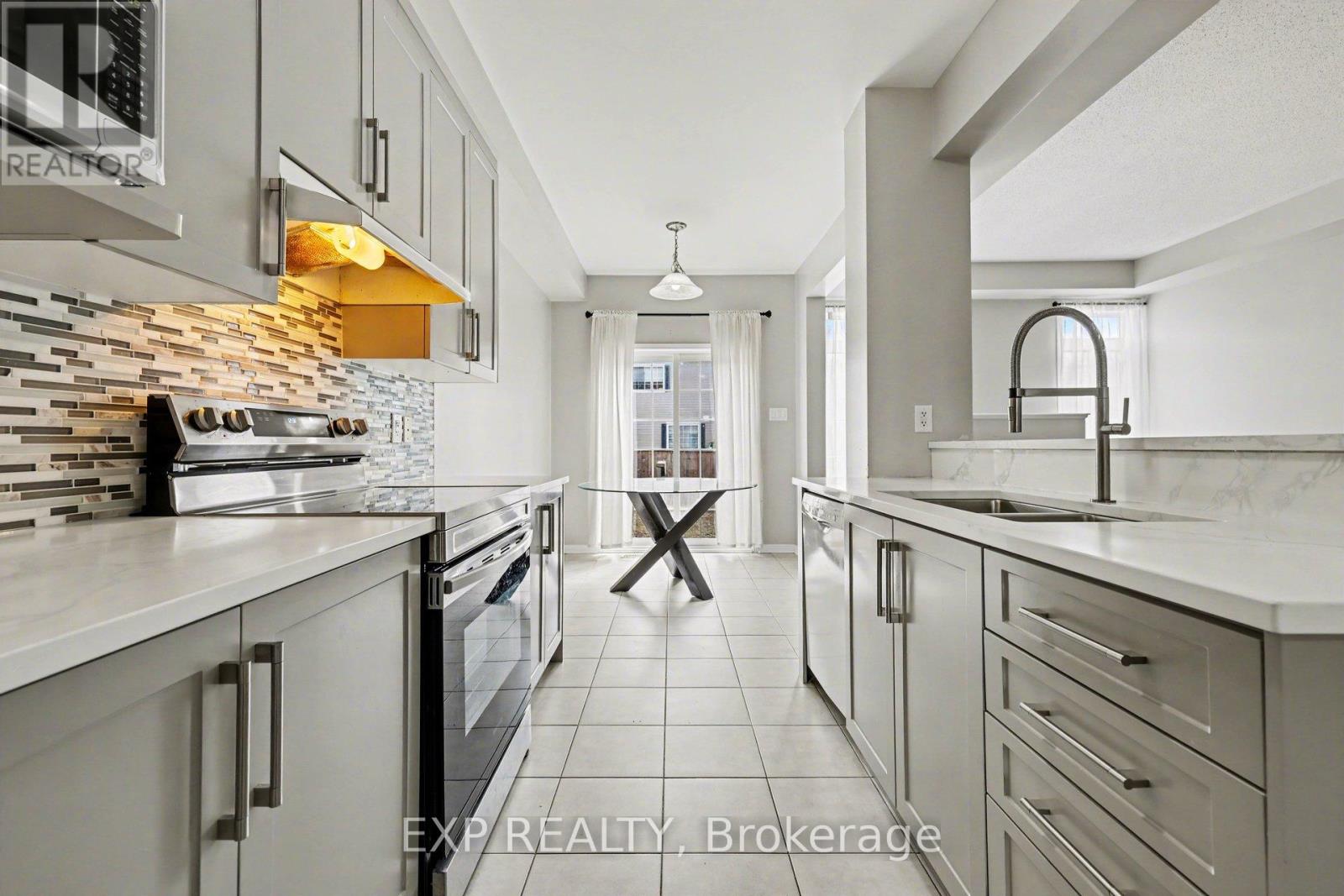 450 Ashbourne Crescent, Ottawa, Ontario  K2J 0P5 - Photo 11 - X12992236