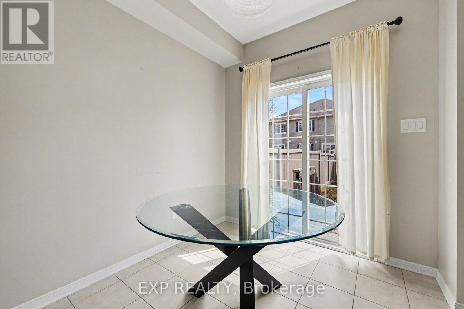 450 Ashbourne Crescent, Ottawa, Ontario  K2J 0P5 - Photo 14 - X12992236