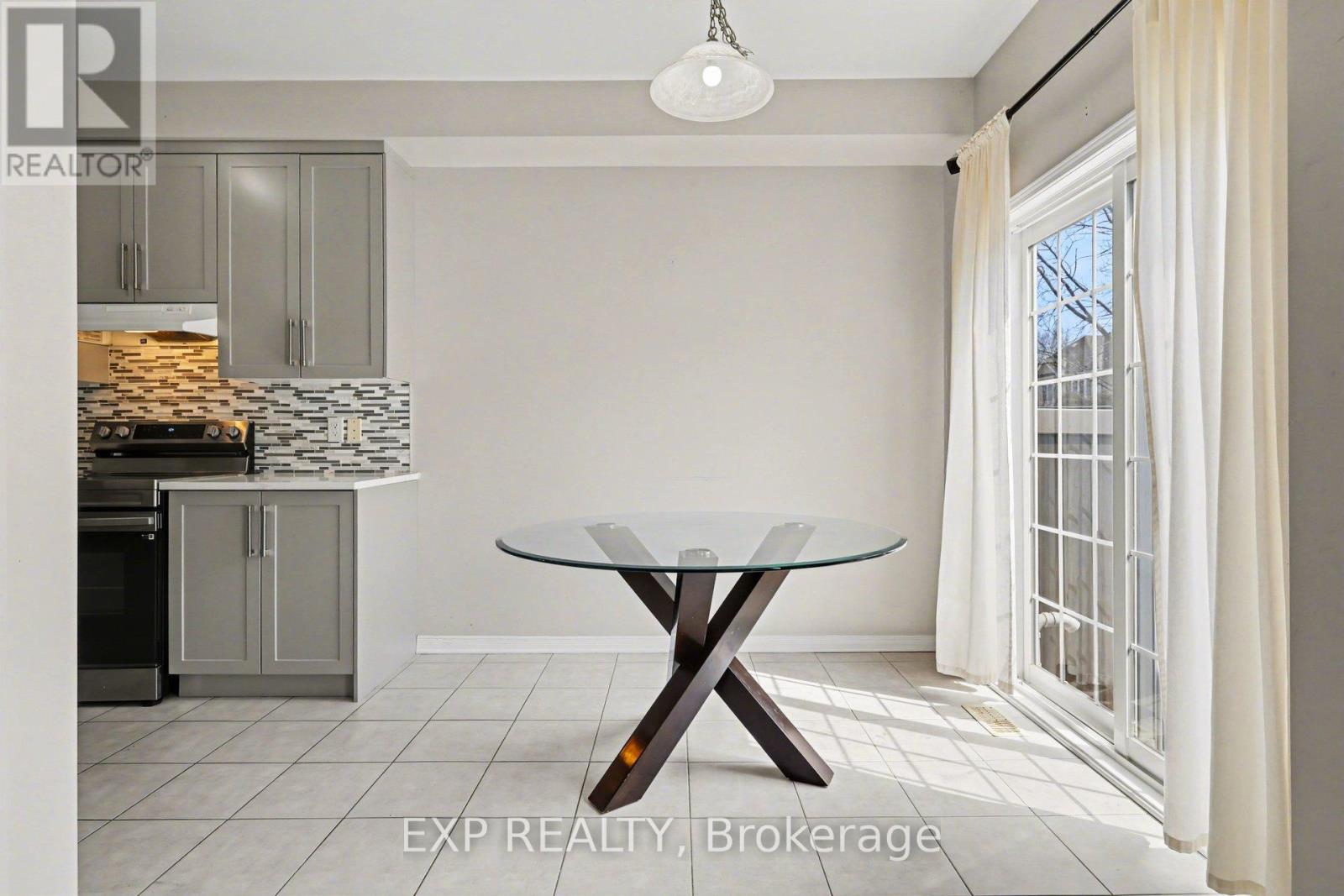 450 Ashbourne Crescent, Ottawa, Ontario  K2J 0P5 - Photo 16 - X12992236