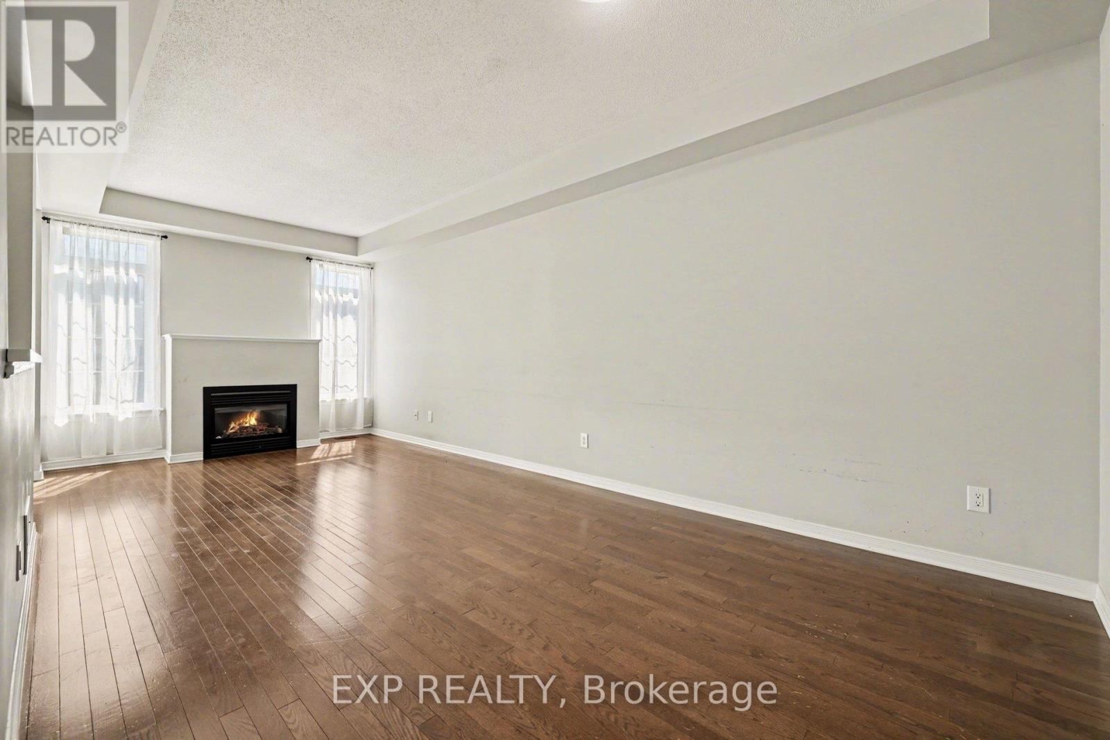 450 Ashbourne Crescent, Ottawa, Ontario  K2J 0P5 - Photo 7 - X12992236