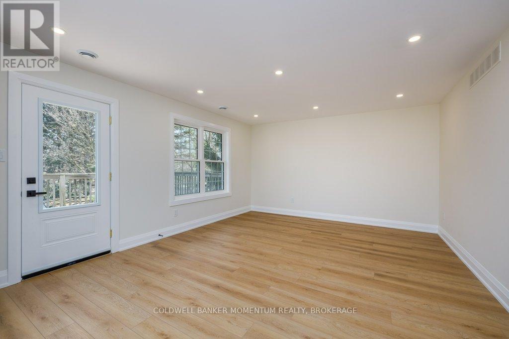 1105 Haist Street, Pelham, Ontario  L0S 1E2 - Photo 22 - X12992272