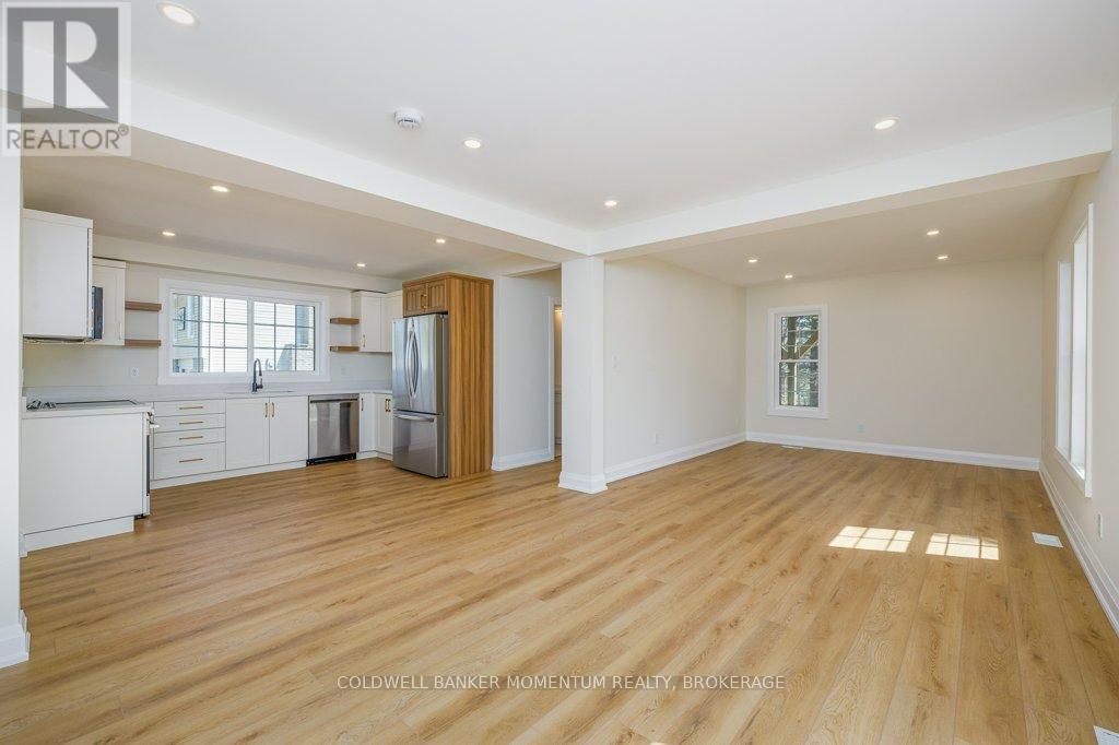 1105 Haist Street, Pelham, Ontario  L0S 1E2 - Photo 9 - X12992272