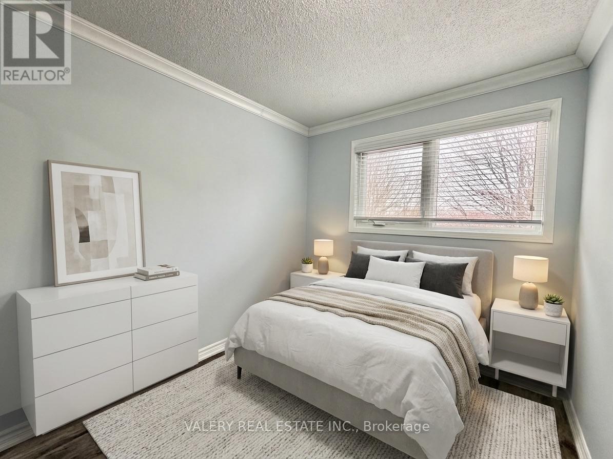 Main Floor - 72 Dantek Crescent, Brampton, Ontario  L6V 3T4 - Photo 4 - W12954110