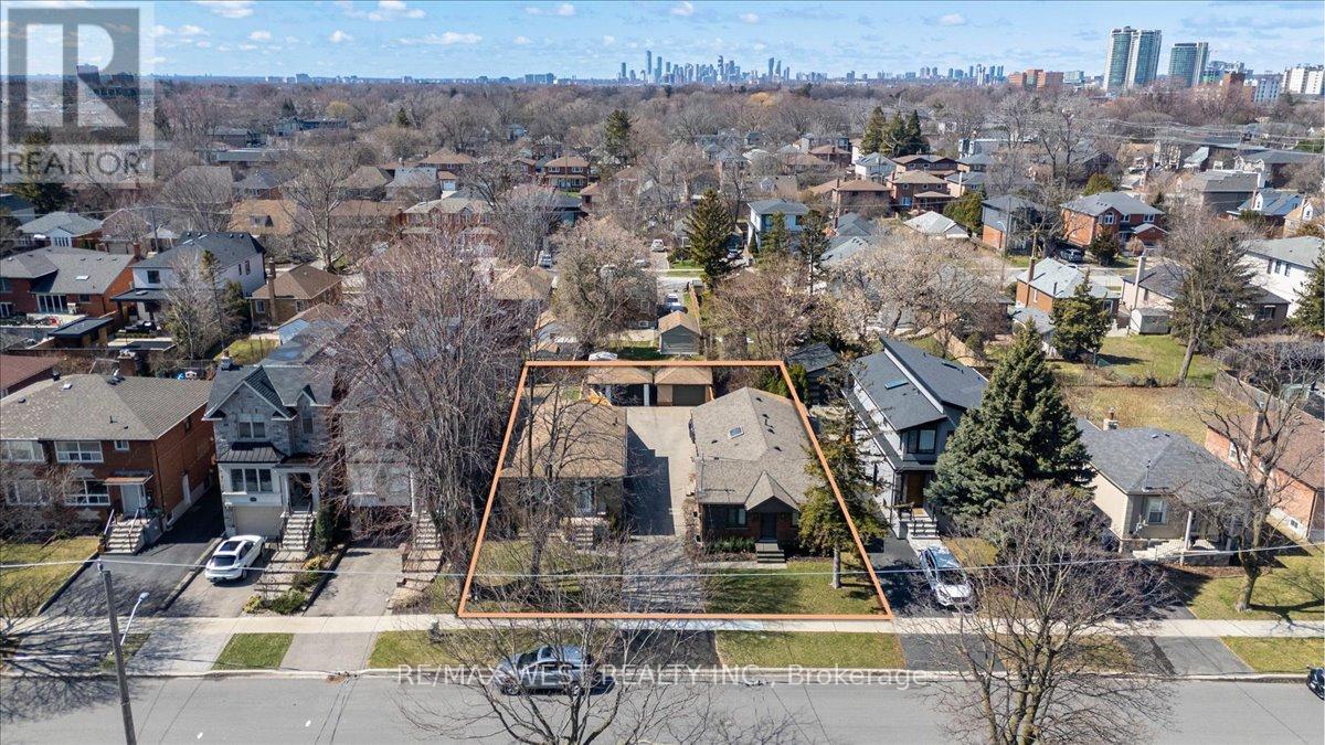 200 & 204 DELTA STREET, Toronto, Ontario