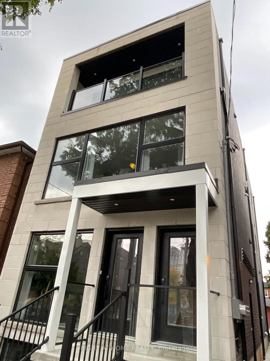 Unit #3 Second Floor - 674 Manning Avenue, Toronto, Ontario  M6G 2W4 - Photo 24 - C12957758