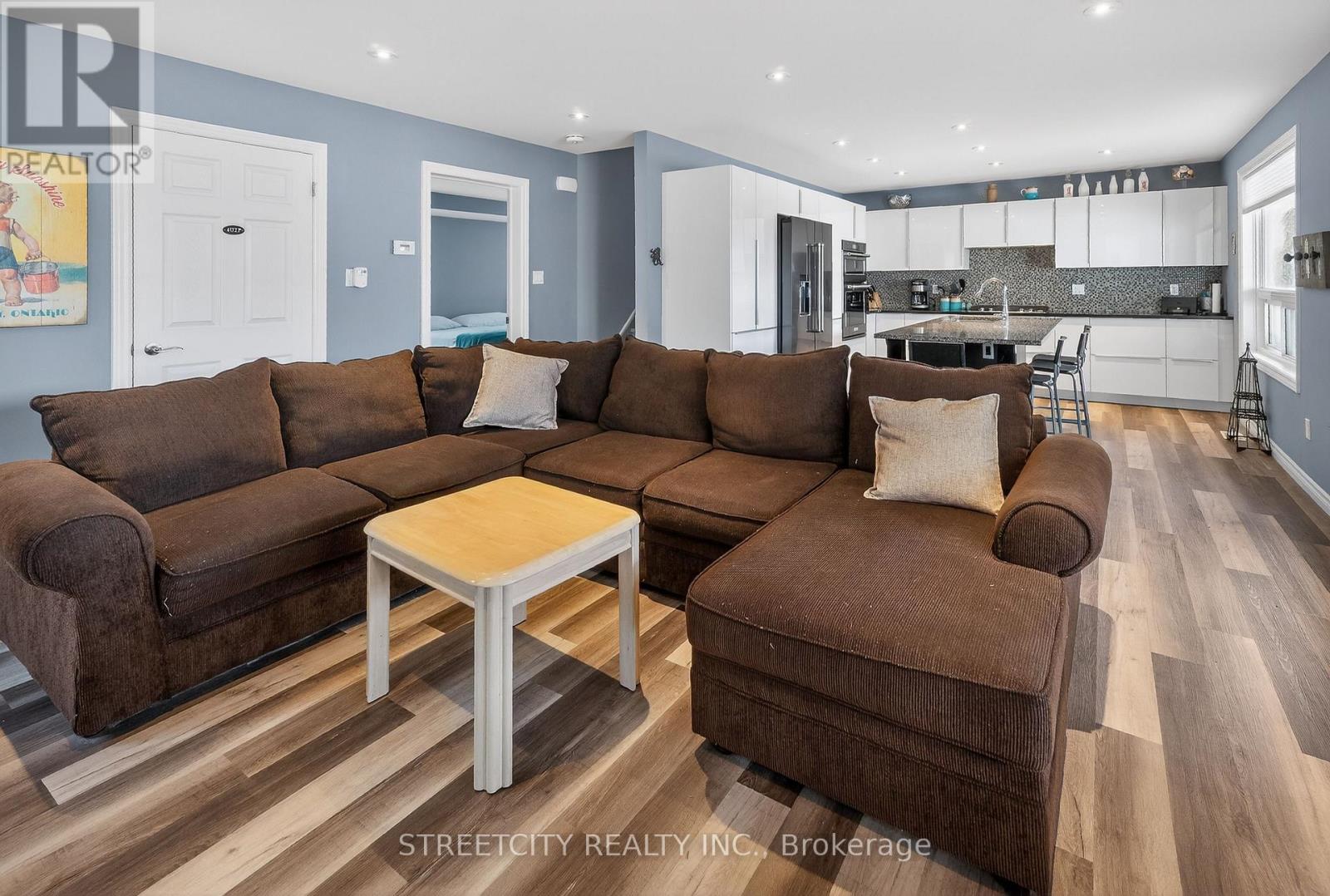 387 Stanley Park Drive, Central Elgin, Ontario  N5L 1E6 - Photo 11 - X12959194