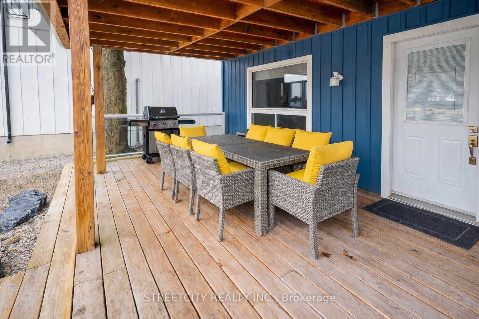 387 Stanley Park Drive, Central Elgin, Ontario  N5L 1E6 - Photo 4 - X12959194