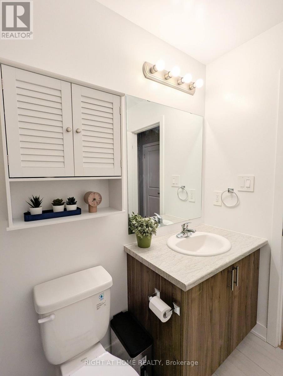 22 Westwood Avenue, Barrie, Ontario  L9J 0M6 - Photo 26 - S12983178