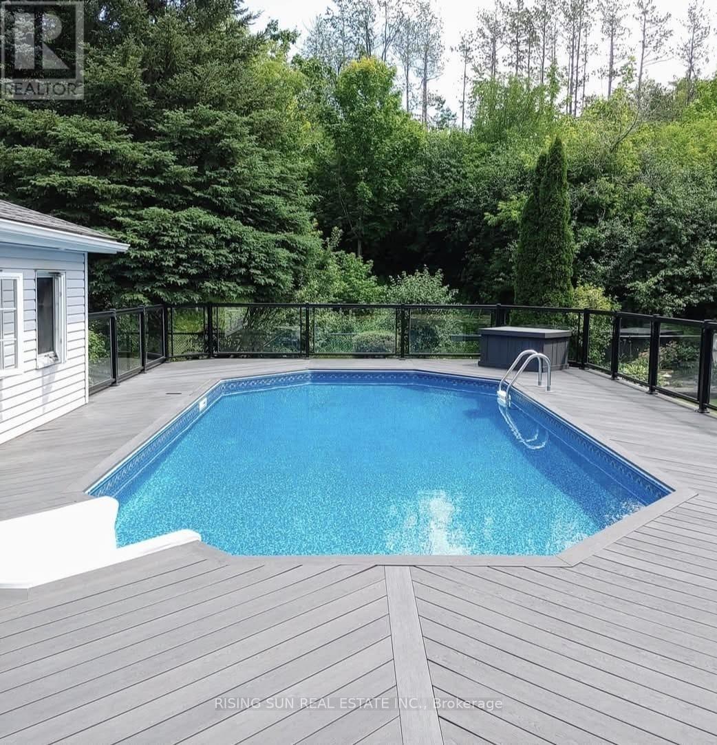 122 Barr Crescent, Brampton, Ontario  L6Z 3C8 - Photo 37 - W12812358