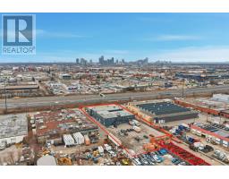 105 BROCKHOUSE ROAD, Toronto, Ontario