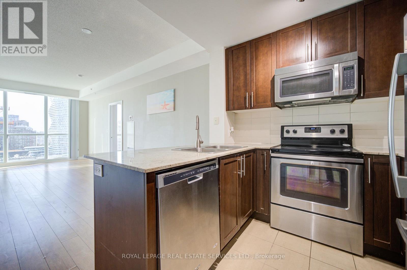 1601 - 3985 Grand Park Drive, Mississauga, Ontario  L5B 0H8 - Photo 13 - W12991856