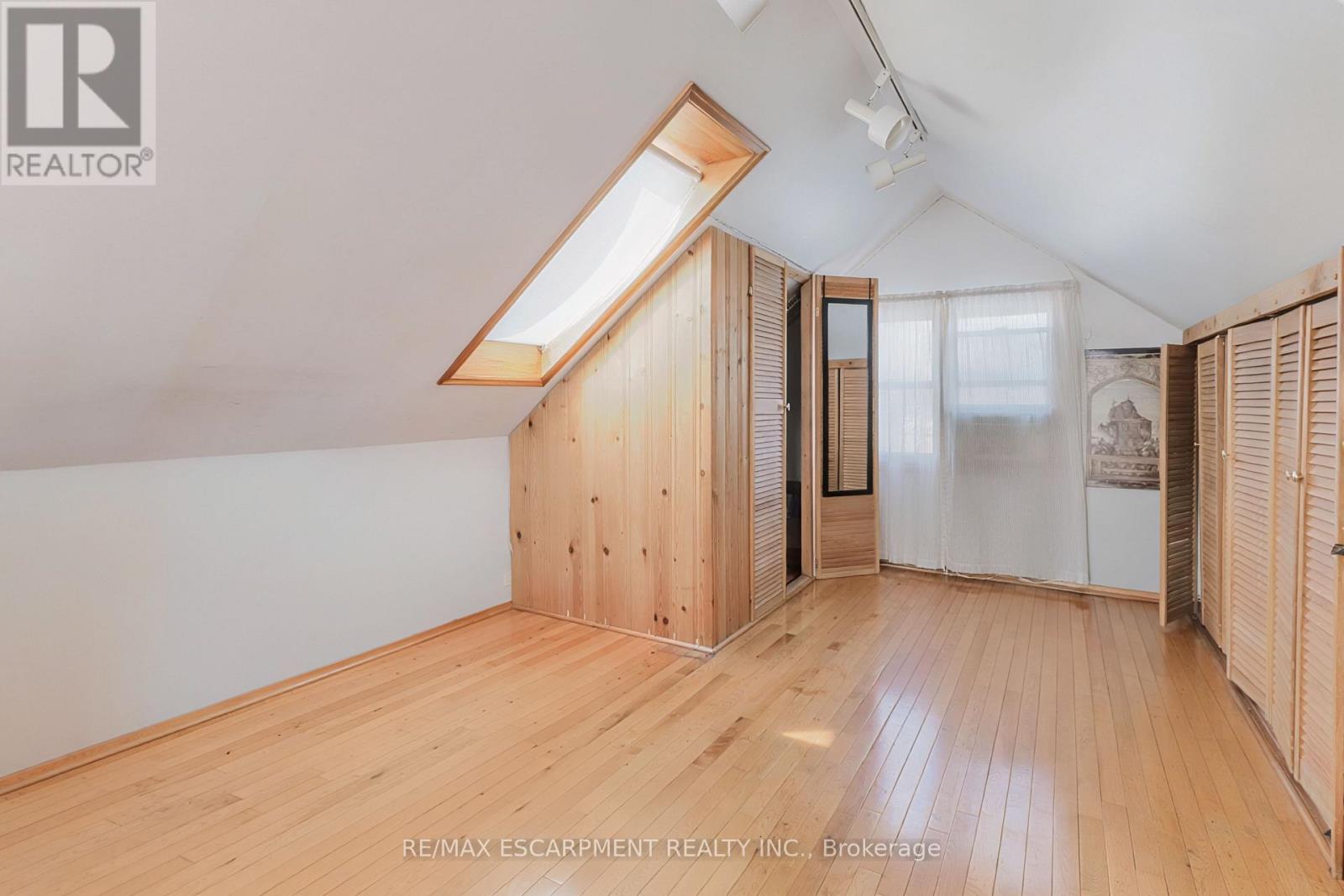 84 South Oval, Hamilton, Ontario  L8S 1R1 - Photo 18 - X12819722