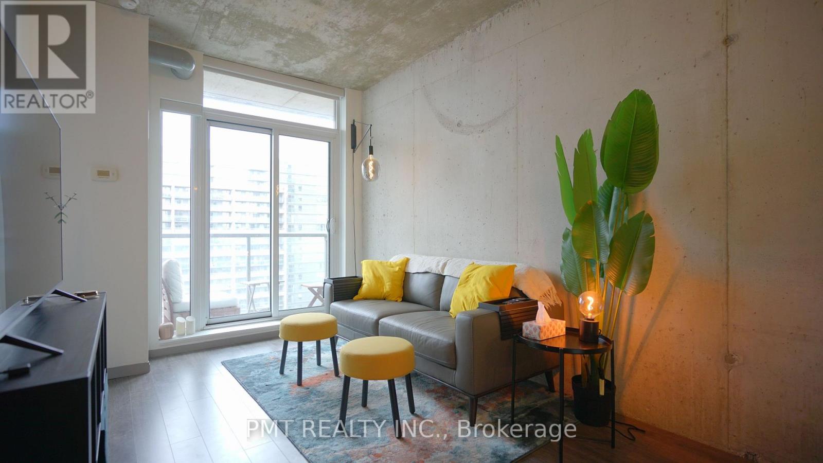 1014 - 150 Sudbury Street, Toronto, Ontario  M6J 3S8 - Photo 10 - C12992100