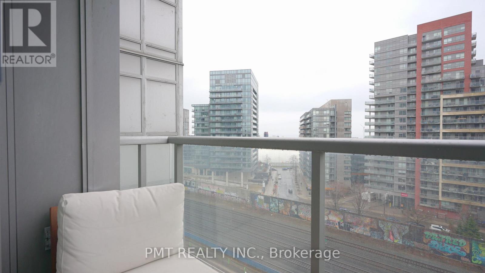 1014 - 150 Sudbury Street, Toronto, Ontario  M6J 3S8 - Photo 22 - C12992100