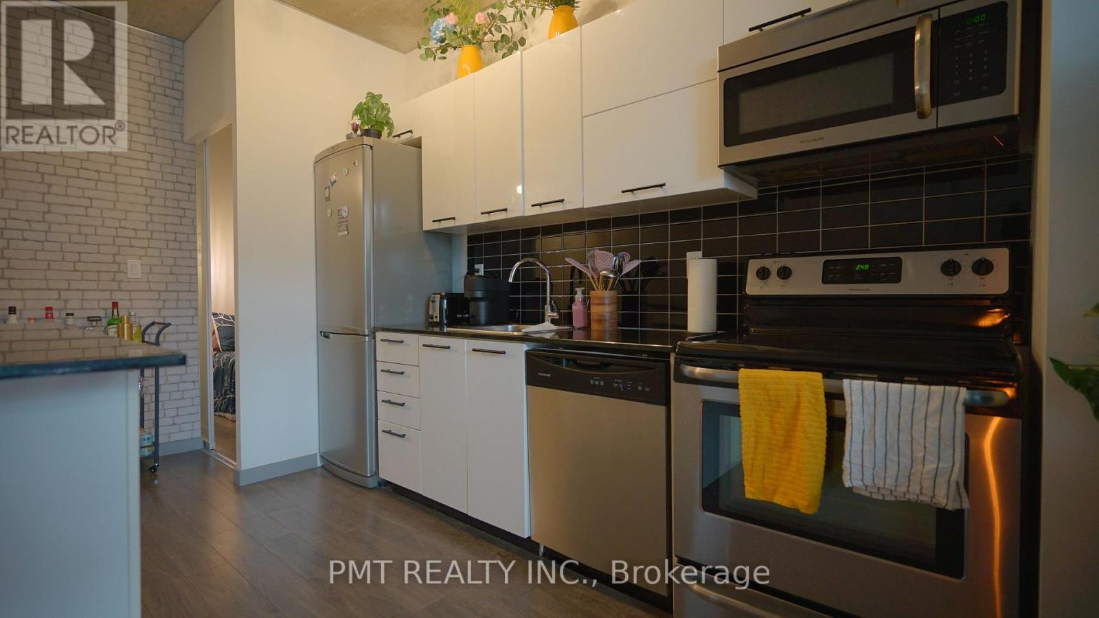 1014 - 150 Sudbury Street, Toronto, Ontario  M6J 3S8 - Photo 6 - C12992100