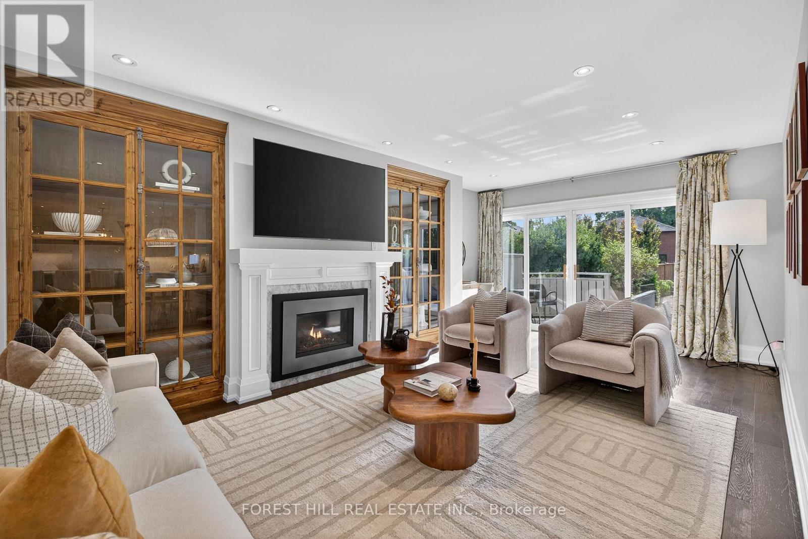 101 BOMBAY AVENUE Toronto (Lansing-Westgate), ON M3H 1C1