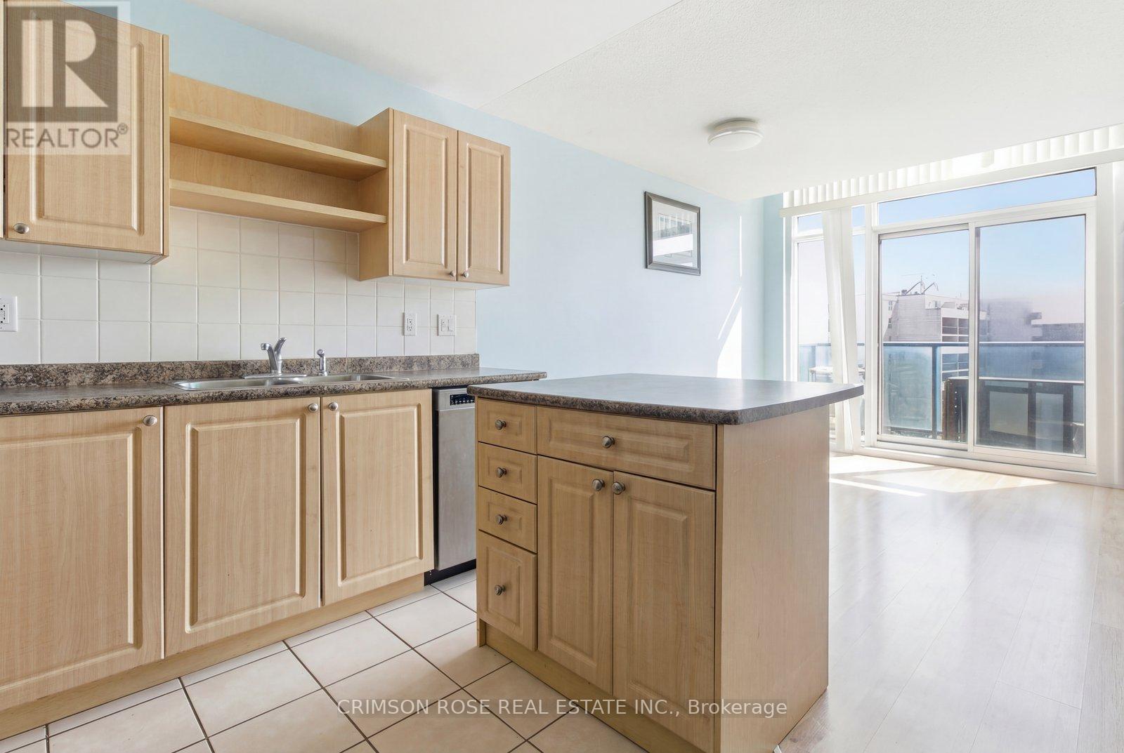 823 - 600 Fleet Street, Toronto, Ontario  M5V 1B7 - Photo 4 - C12992128