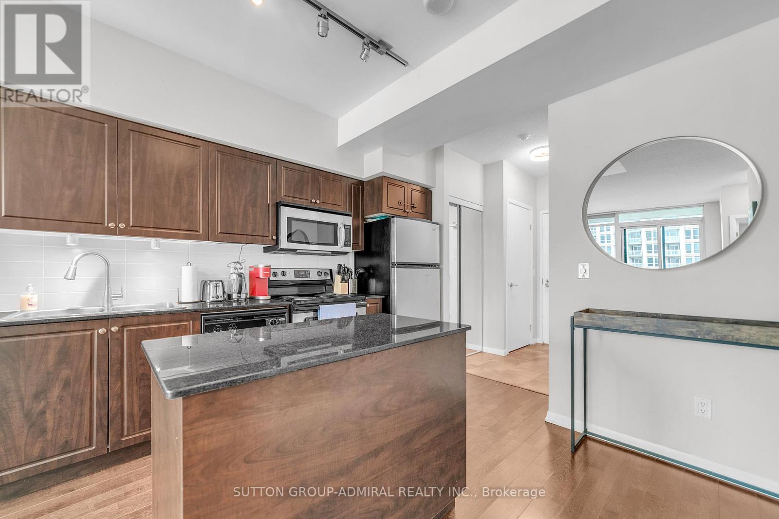 2601 - 215 Fort York Boulevard, Toronto, Ontario  M5V 4A2 - Photo 19 - C12992172