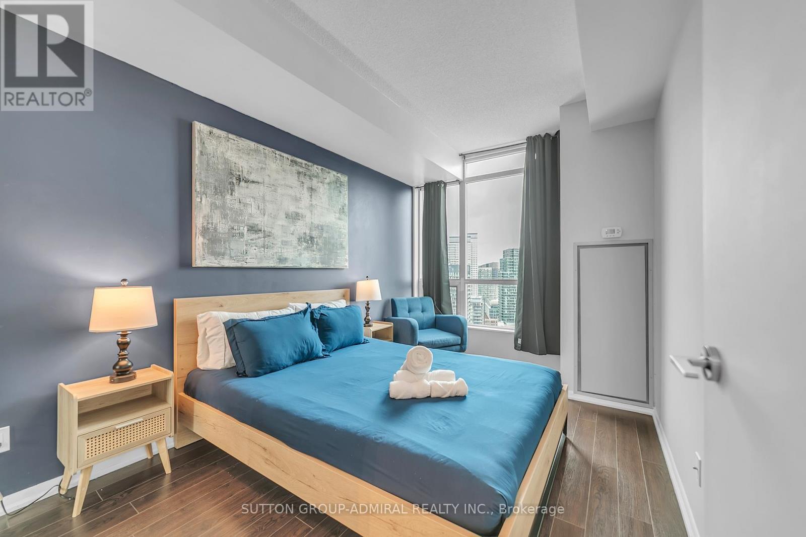 2601 - 215 Fort York Boulevard, Toronto, Ontario  M5V 4A2 - Photo 31 - C12992172