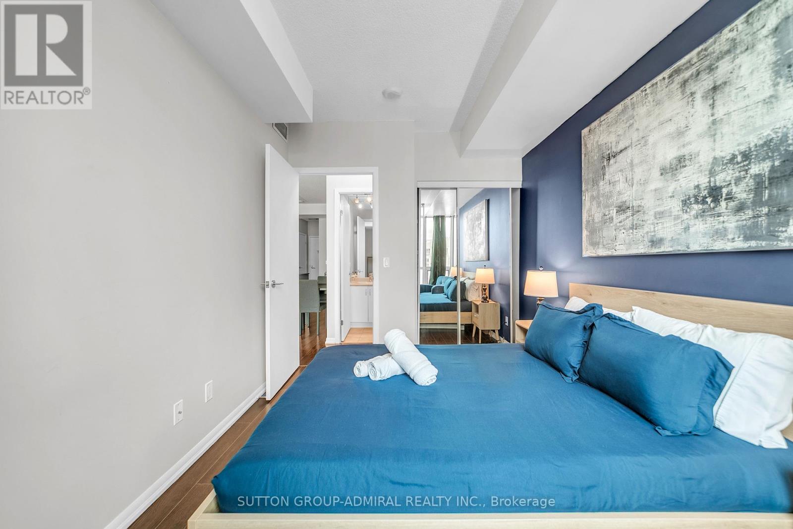 2601 - 215 Fort York Boulevard, Toronto, Ontario  M5V 4A2 - Photo 33 - C12992172