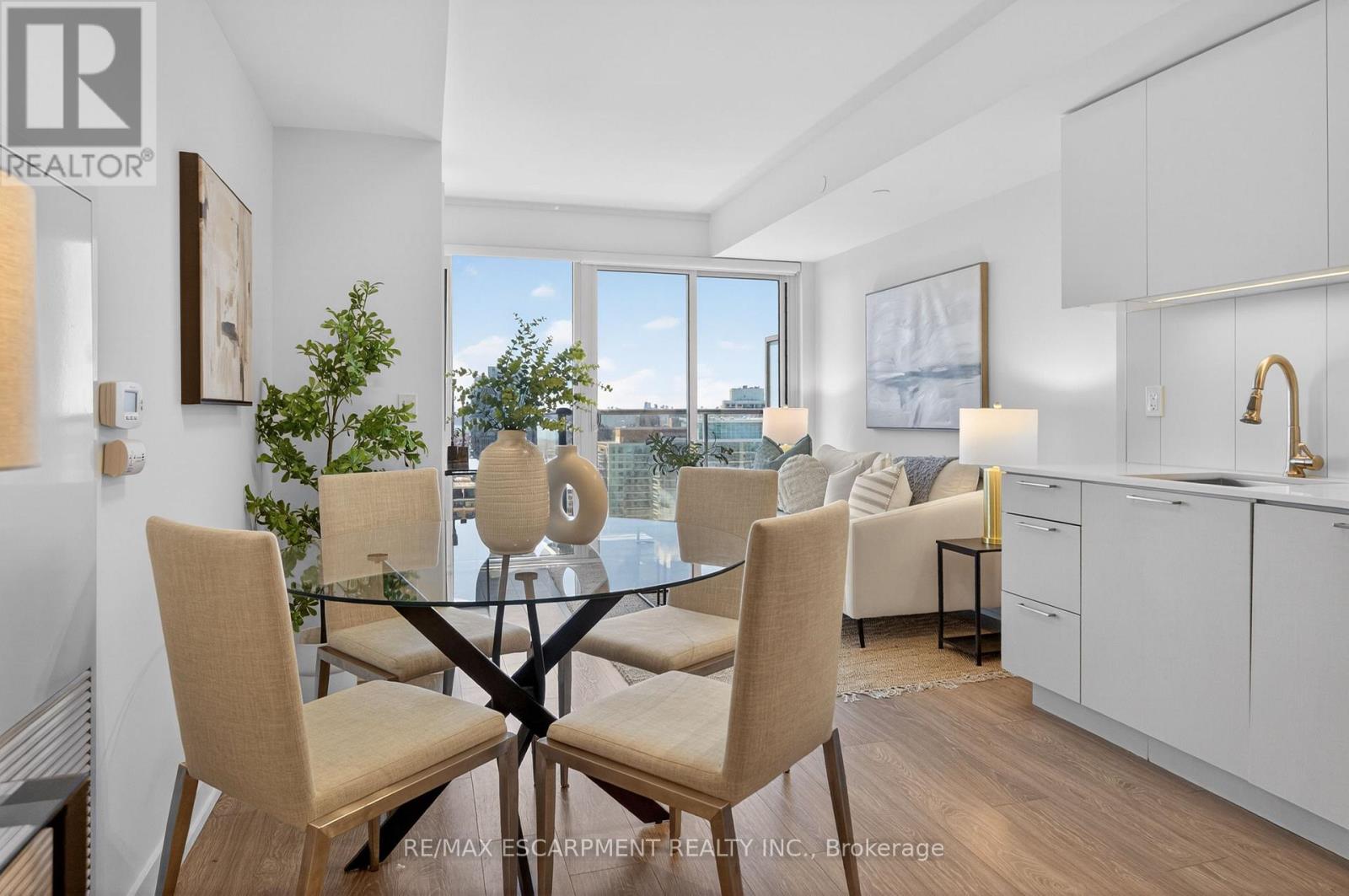 3108 - 19 Western Battery Road, Toronto, Ontario  M6K 0E3 - Photo 17 - C12992222