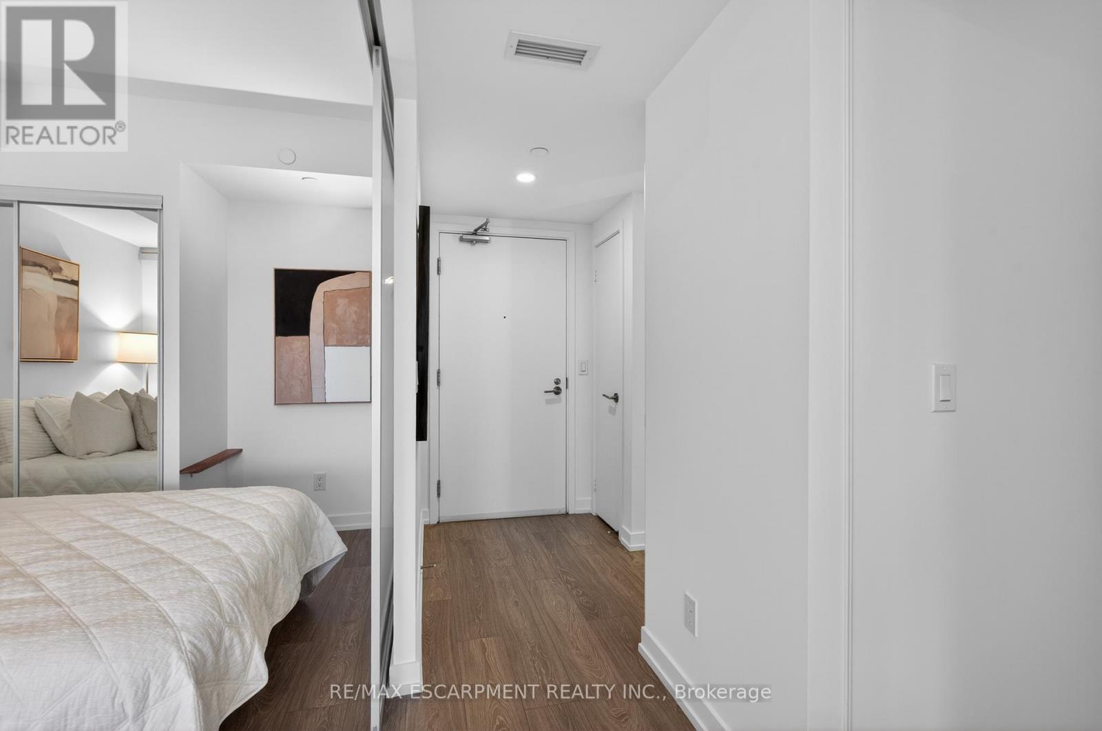 3108 - 19 Western Battery Road, Toronto, Ontario  M6K 0E3 - Photo 8 - C12992222