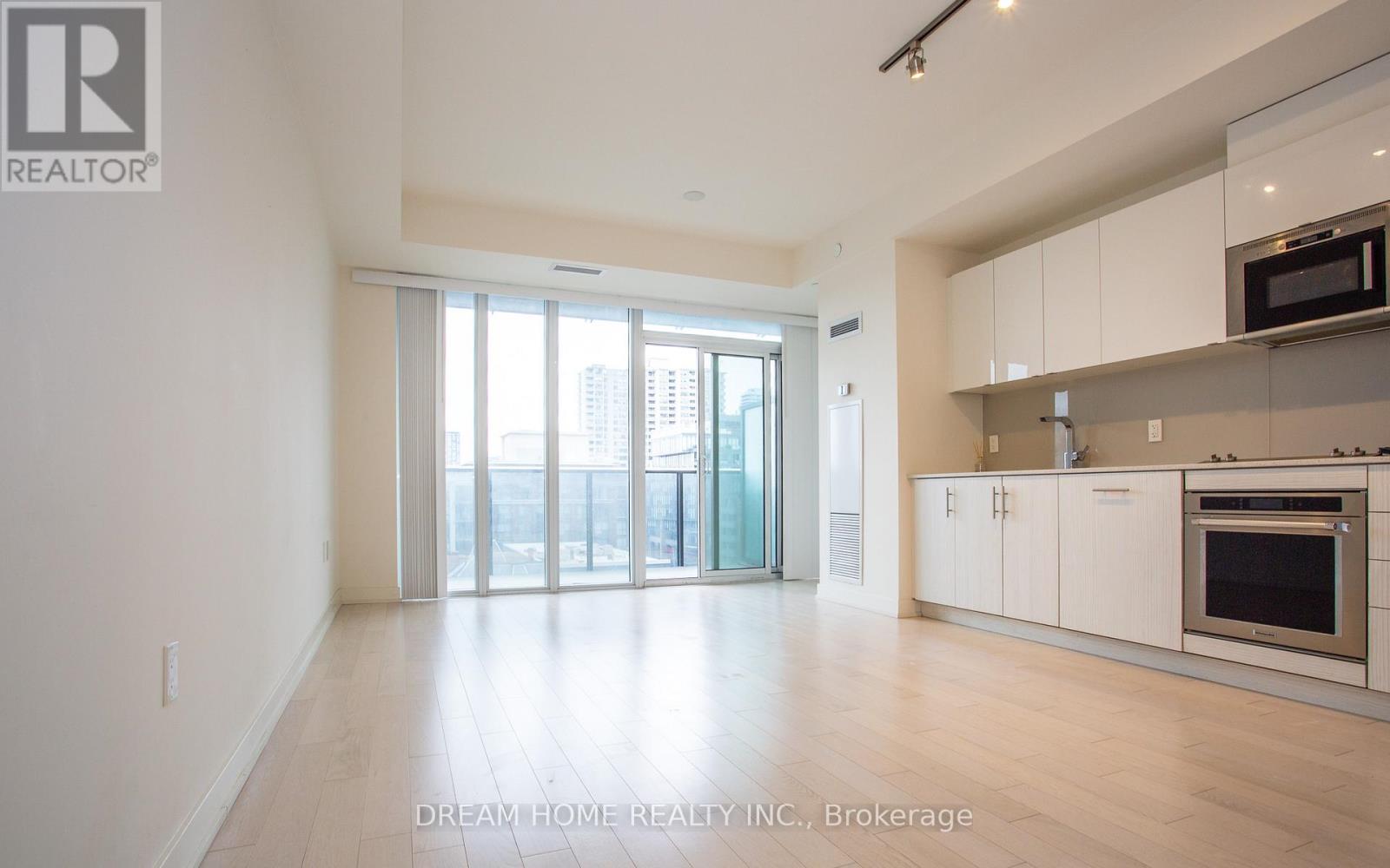 816 - 330 Richmond Street W, Toronto, Ontario  M5V 1X2 - Photo 6 - C12992228