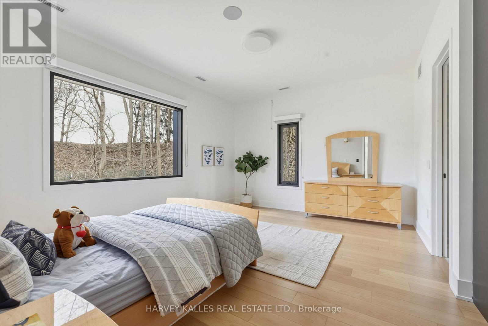 12 Winton Road, Toronto, Ontario  M4N 3E3 - Photo 34 - C12992250