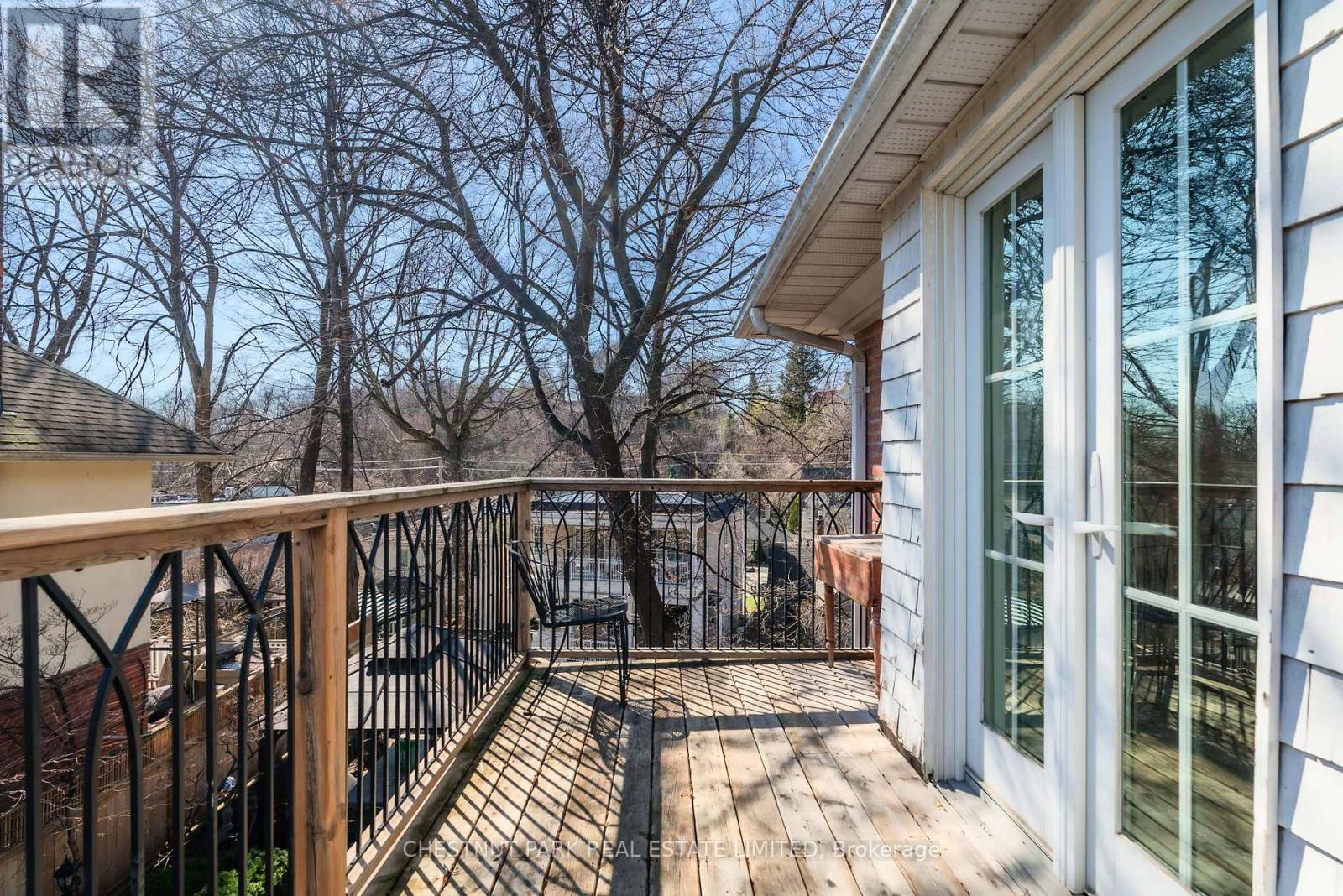 56 Poplar Plains Road, Toronto, Ontario  M4V 2M8 - Photo 26 - C12992276